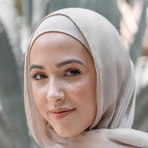 With Love Leena - Age, Family, Bio | Famous Birthdays