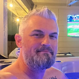 Xander Zilla Headshot 5 of 6