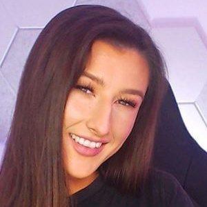 xMinks Headshot 2 of 10