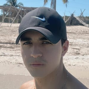 Yair Rueda Headshot 2 of 6