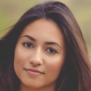 Yasmine Sams Headshot 2 of 10