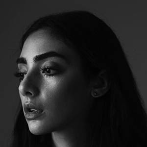 Yasmine Sima Headshot 5 of 8