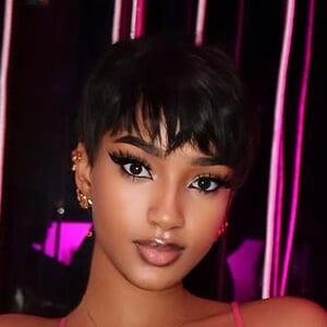 Yass Sow Dumon Headshot 5 of 7