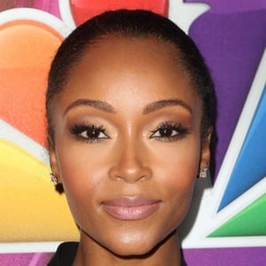 Yaya Dacosta at age 33