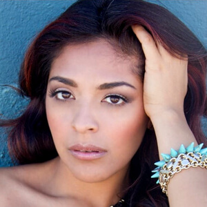 Yesi Ortiz Headshot 2 of 6