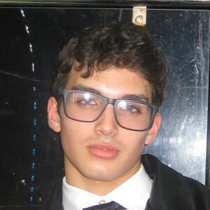 Yohjan Batista Headshot 6 of 9