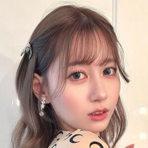 ゆきりぬ at age 30