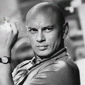 Yul Brynner Headshot 4 of 5