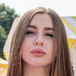 Yunona Kovalenko Headshot 6 of 11