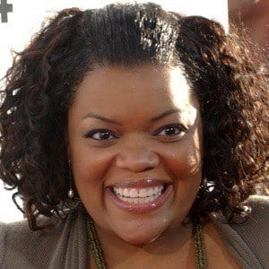 Yvette Nicole Brown at age 37