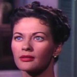 Yvonne DeCarlo Headshot 7 of 9