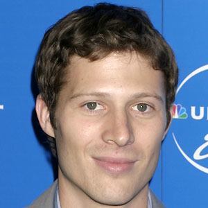 Zach Gilford Headshot 7 of 10