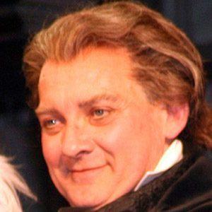 Zach Grenier - Bio, Family, Trivia | Famous Birthdays