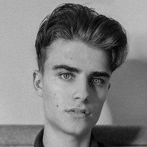 Zach Loizou Headshot 2 of 10