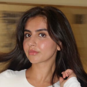 Zar The Star Headshot 2 of 3