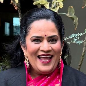 Zarna Garg Headshot 5 of 6
