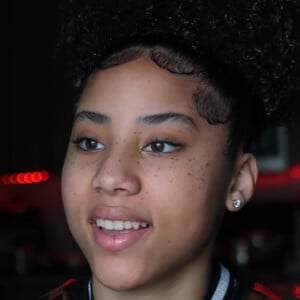 Zayla Shakes Headshot 2 of 4
