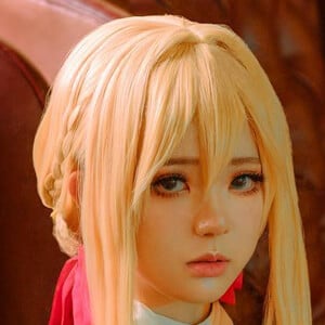 Zekia Rina Headshot 5 of 6