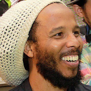 Ziggy Marley Headshot 6 of 9