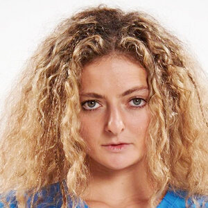Zoe Fleck Headshot 2 of 7