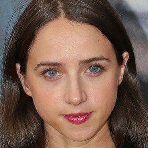 Zoe Kazan Headshot 7 of 10