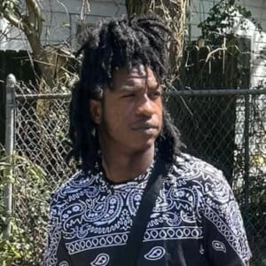 Zoonieg Headshot 3 of 3