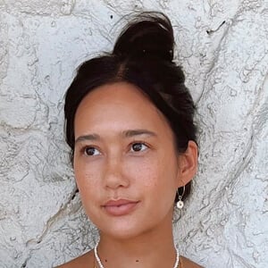 Zowie Palliaer Headshot 4 of 5