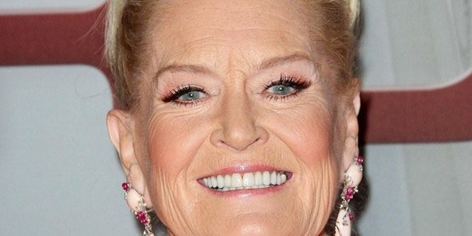 Lynn Anderson - Trivia, Family, Bio | Famous Birthdays