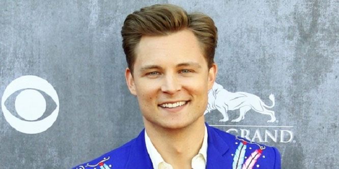 Frankie Ballard - Age, Family, Bio | Famous Birthdays