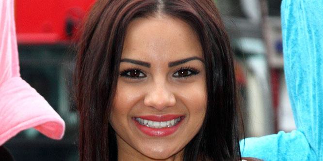 Lacey Banghard - Age, Family, Bio | Famous Birthdays
