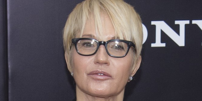 Ellen Barkin - Age, Family, Bio | Famous Birthdays
