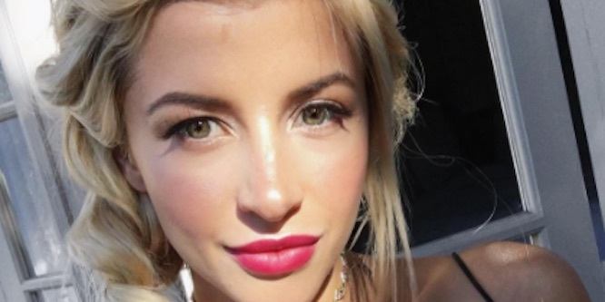 Evelina Barry - Age, Family, Bio | Famous Birthdays