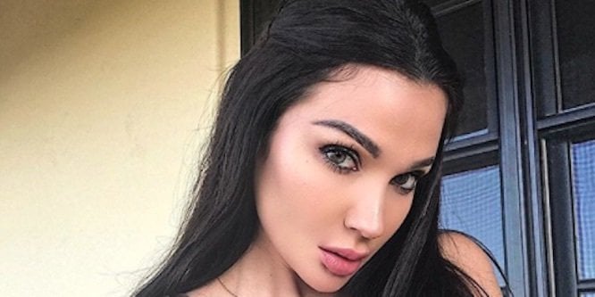 Kristina Basham - Age, Family, Bio | Famous Birthdays