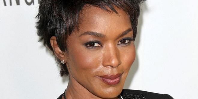 Angela Bassett - Age, Family, Bio | Famous Birthdays