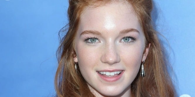 Annalise Basso - Age, Family, Bio | Famous Birthdays