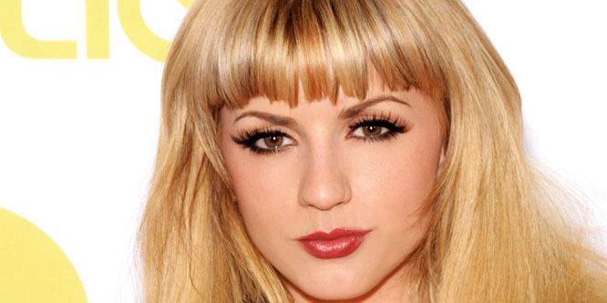 Lexi Belle - Age, Family, Bio | Famous Birthdays