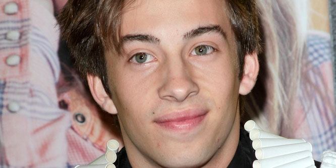 Jimmy Bennett - Age, Family, Bio | Famous Birthdays