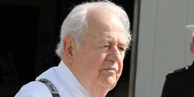 Tom Benson - Trivia, Family, Bio | Famous Birthdays