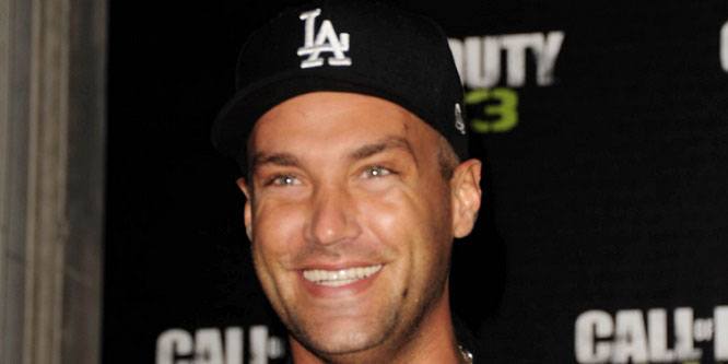 Calum Best - Age, Family, Bio | Famous Birthdays