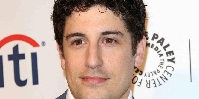 Jason Biggs - Age, Family, Bio | Famous Birthdays