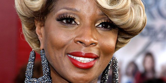 Mary J. Blige - Age, Family, Bio | Famous Birthdays