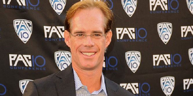 Joe Buck - Age, Family, Bio | Famous Birthdays