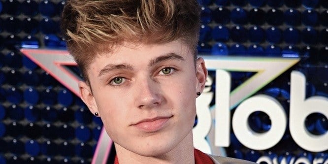 HRVY in Athens - YouTube