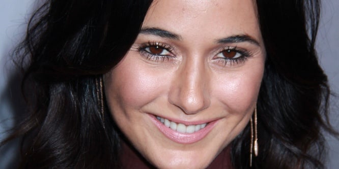Emmanuelle Chriqui - Age, Family, Bio | Famous Birthdays