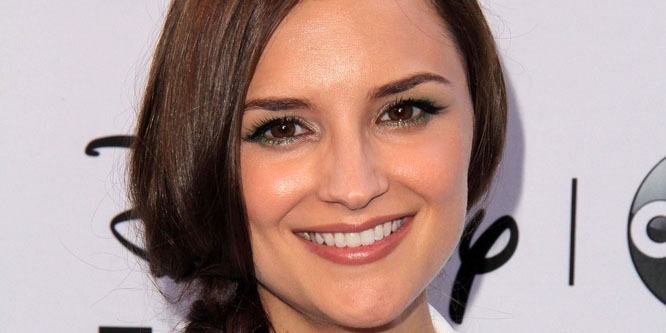 Rachael Leigh Cook - Age, Family, Bio | Famous Birthdays