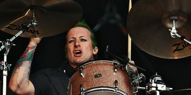 Tre Cool - Age, Family, Bio | Famous Birthdays