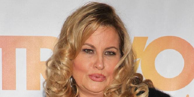 Jennifer Coolidge - Age, Family, Bio | Famous Birthdays