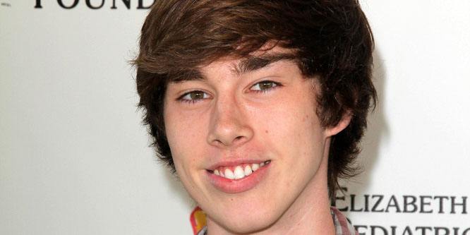Noah Crawford - Age, Family, Bio | Famous Birthdays