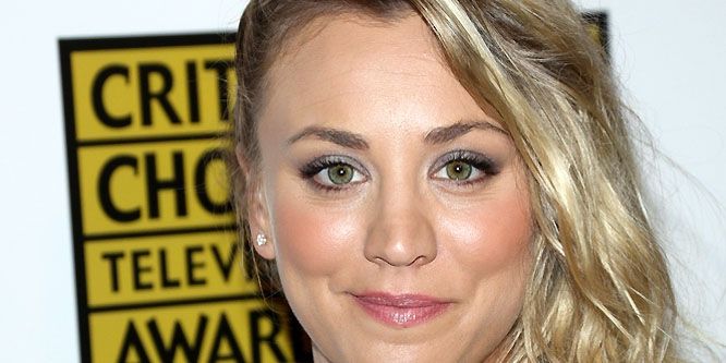 Kaley Cuoco - Age, Family, Bio | Famous Birthdays