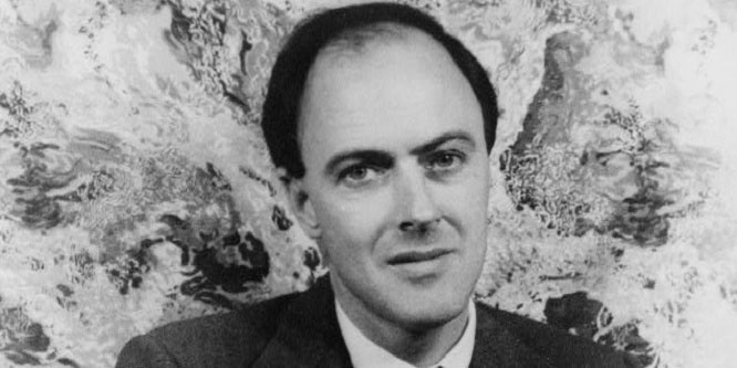Roald Dahl - Trivia, Family, Bio | Famous Birthdays
